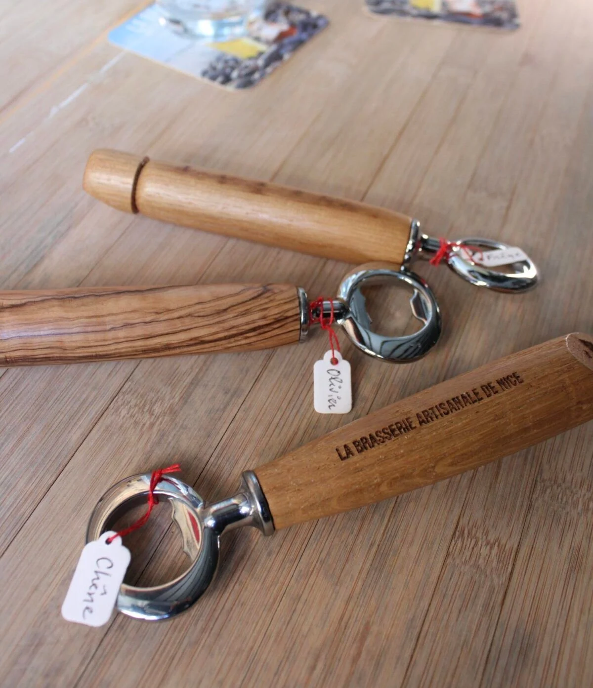 Décapsuleur en bois