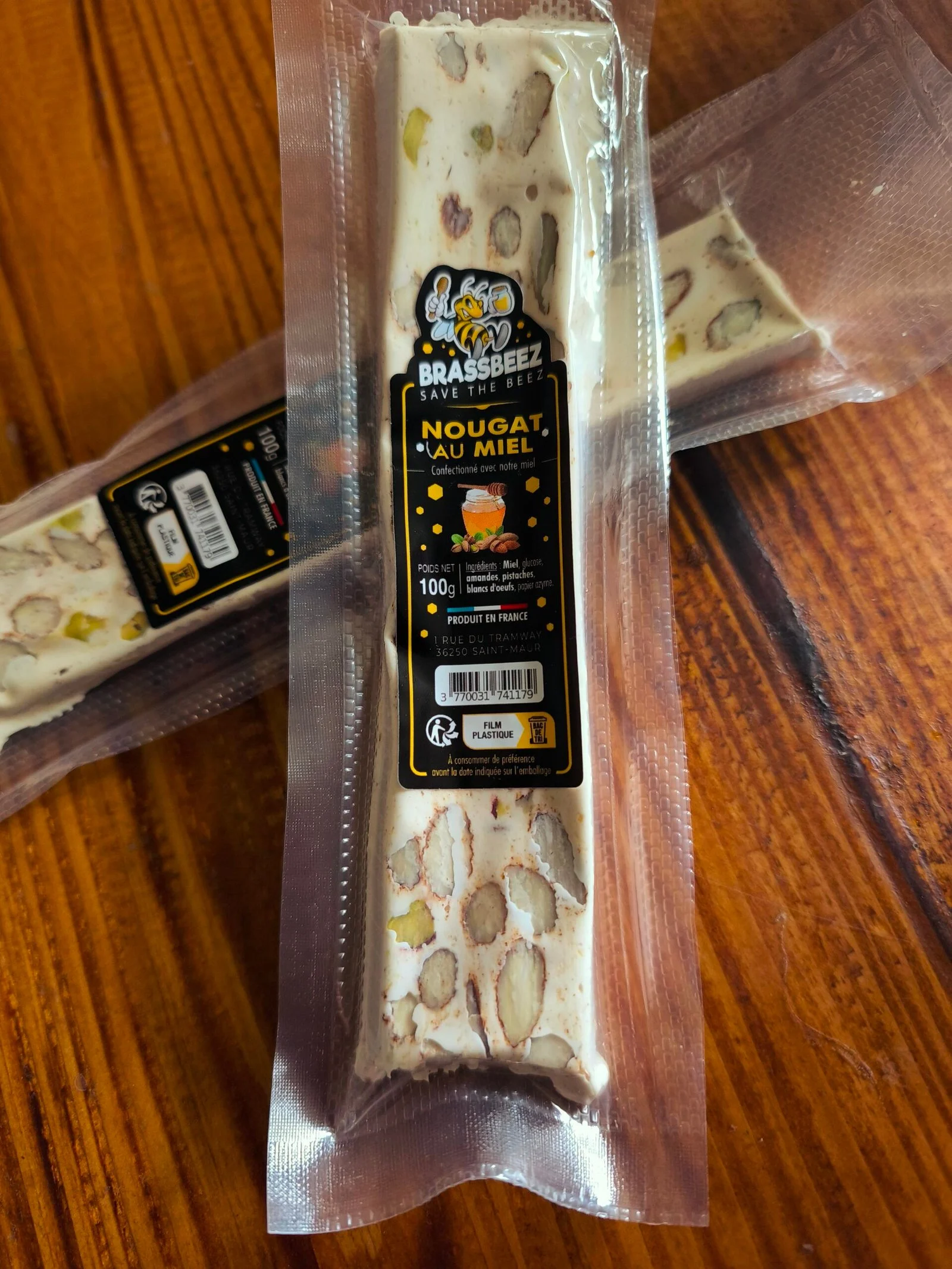 Nougat au miel amandes pistaches