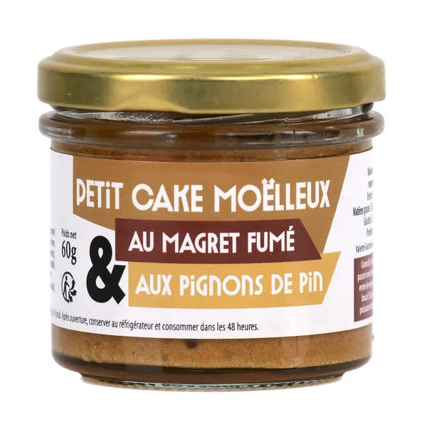 Petit cake moelleux au magret fumé et aux pignons de pin